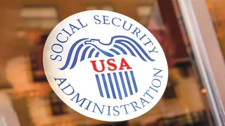 ড্রাইভিং লাইসেন্স নবায়ন করতে গিয়ে জানলেন তিনি ‘মৃত’...